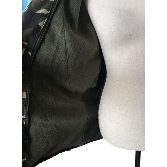 Camouflage Winter Coat Military-Style Pockets Zip Snap Closures  Lined Medium - Picture 2 of 6